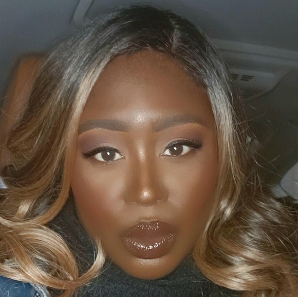 Freetress Equal Synthetic Wig: Valentino in the color 🔥Hot Choco☕️ - Picture 3 of 8